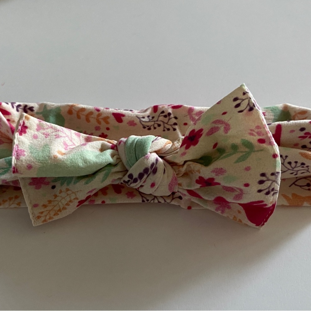 Baby Bling Bow Spring Easter Bunny Pattern